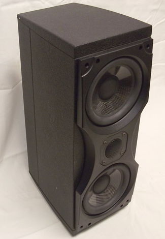 Meridian M33 Powered 2-way speaker