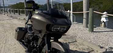 2021 HARLEY-DAVIDSON CVO ROAD GLIDE motorcycle for rent near South Daytona , FL