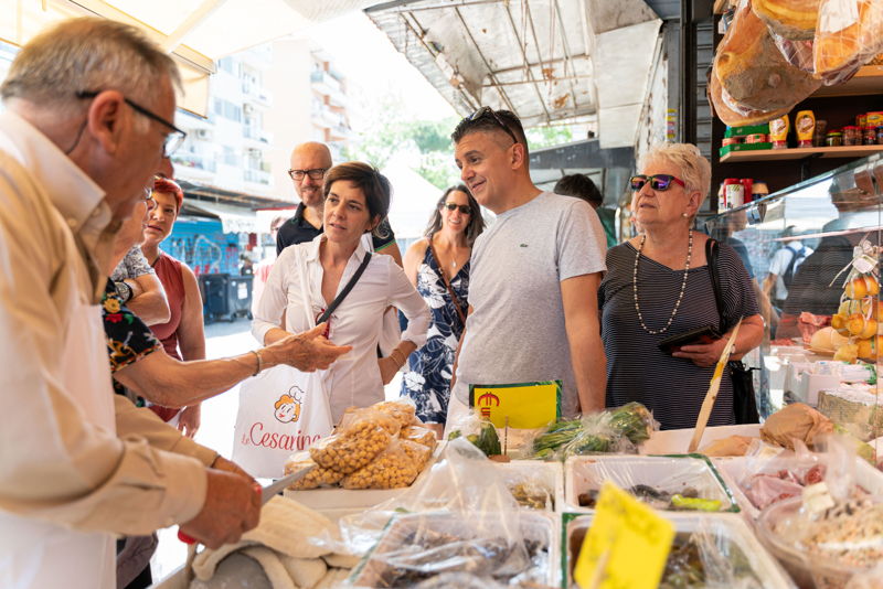 Visit a market with a Cesarina, choose your most inspiring ingredients, and create and name your very own recipe.