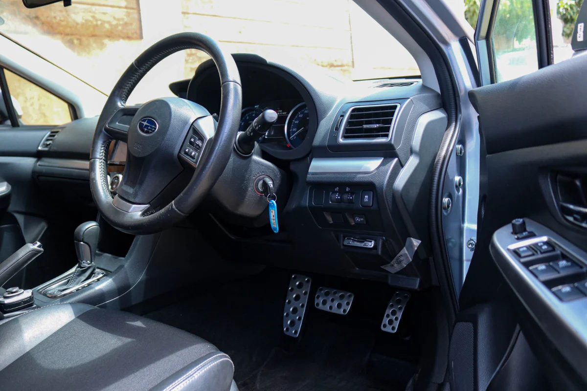 2016 Subaru Impreza — Royal Max Motors — photo 4 of 19