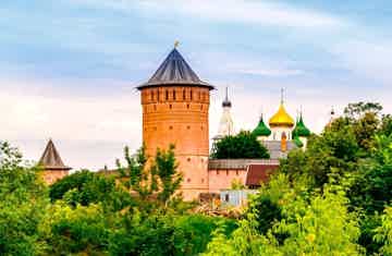 Познакомиться с историей и легендами