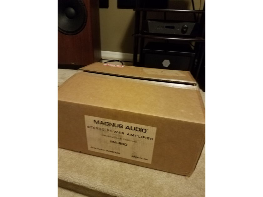 Magnus MA-260 amplifier NIB Class A