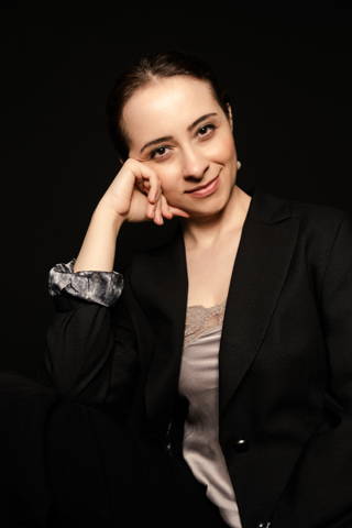 Gül Şener