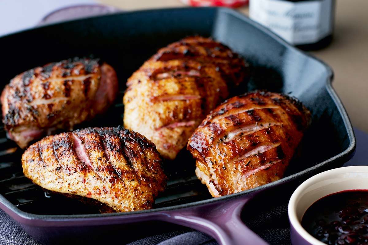 The Secret to Perfect Grill Marks: The Benefits of a Grill Pan | Minimax Blog