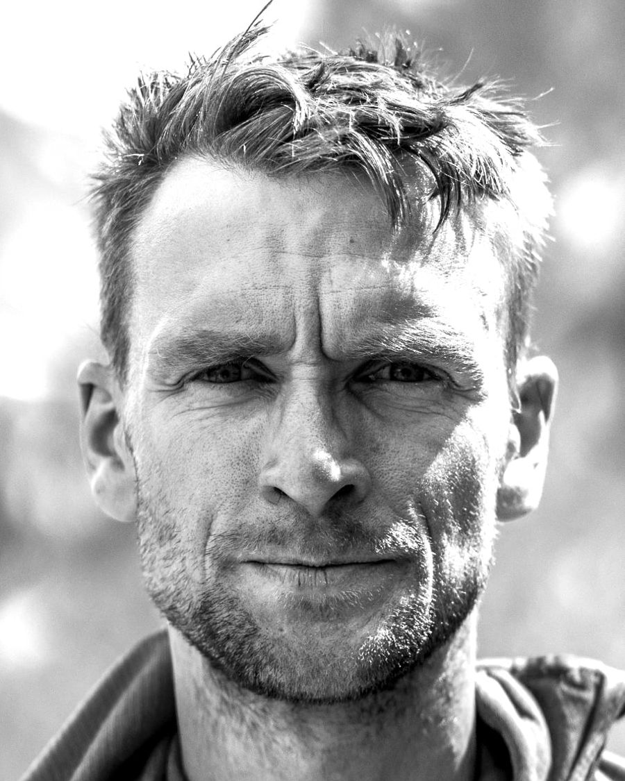 Tim Howell