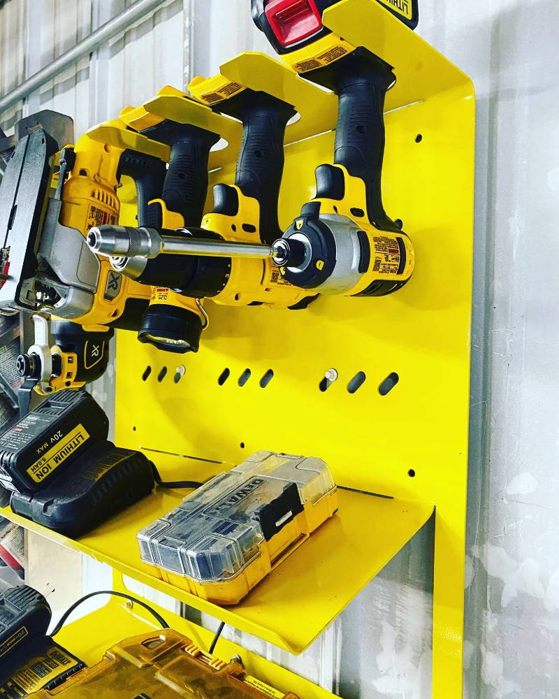 ¿Cuáles son las mejores herramientas y recursos para una Maker Station 002?