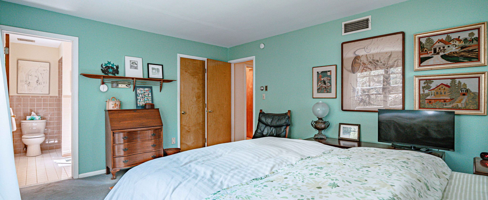 Slideshow image