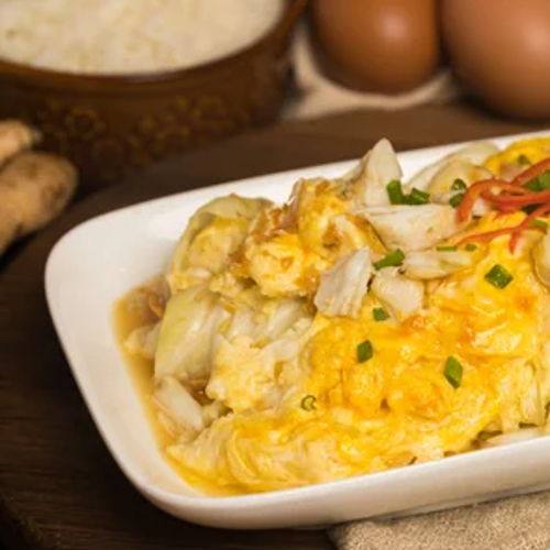 Image 11: Cabbage with Eggs and Crab ผัดกะหล่ำปลีไข่ข้นปู