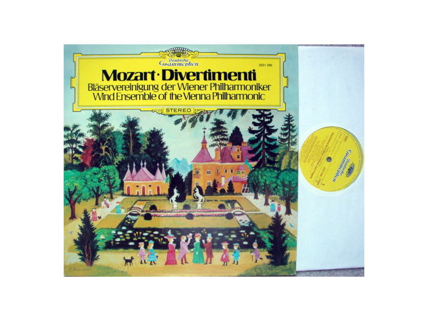 DG / Mozart Divertimentos, - WIND ENSEMBLE/VPO, MINT!