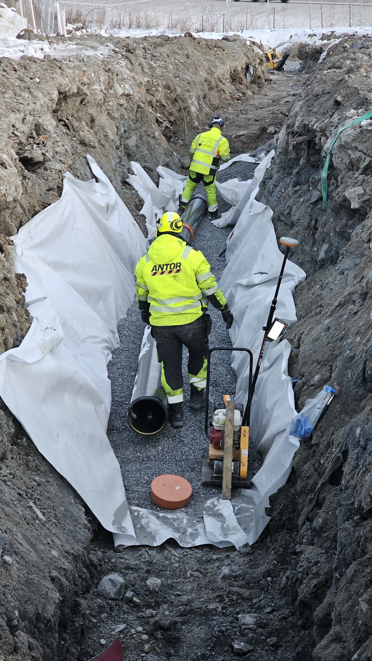 Vågendalen GS, VOA, Vei