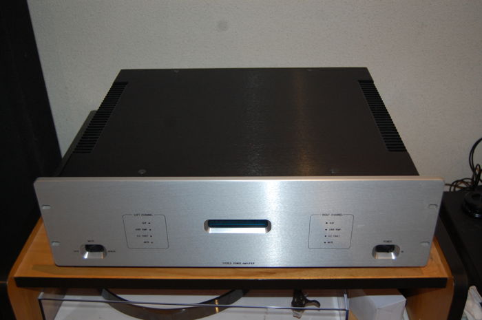 Polyfusion Audio  Model 860 Power Amp