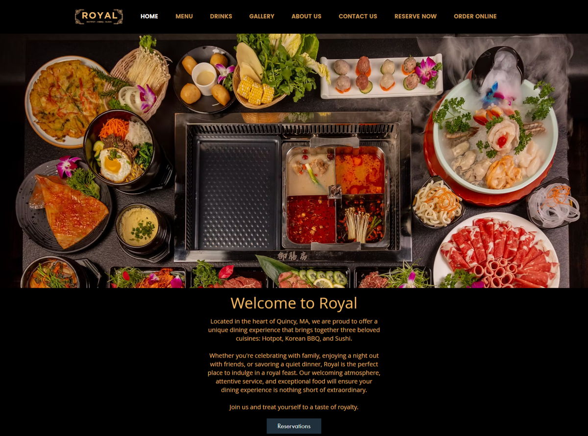 Screenshot of Royal , from the wix restaurant website examples collection.