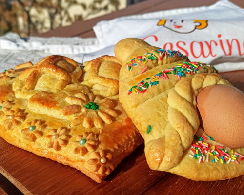 Corsi di cucina Reggio Calabria: Il "cuddurace", dolce tipico di Pasqua calabrese