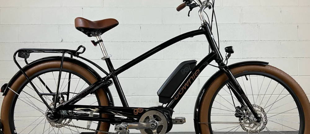 an Electra Townie Go! 8i electric cruiser bike