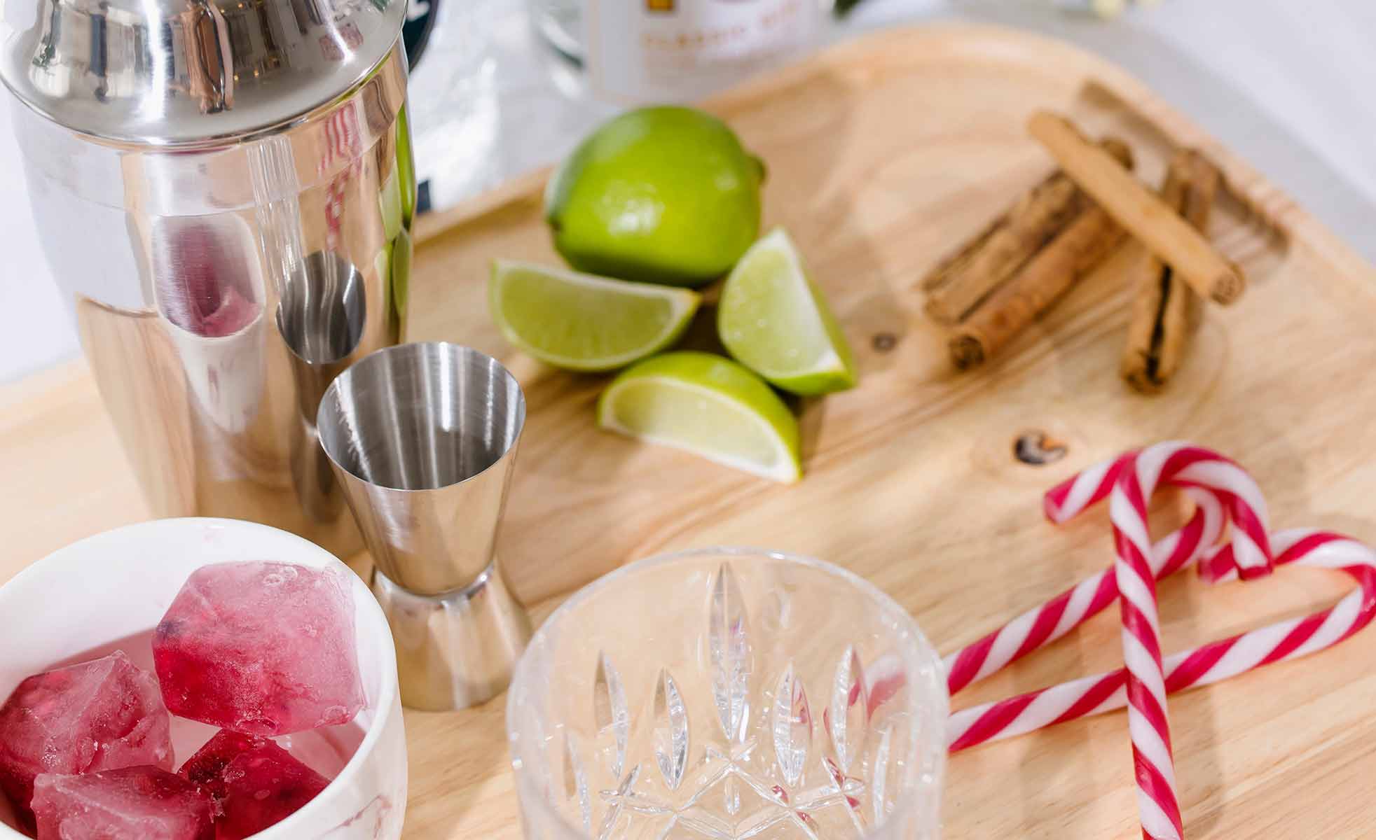 Minimax's Christmas Cocktail Recipe | Minimax