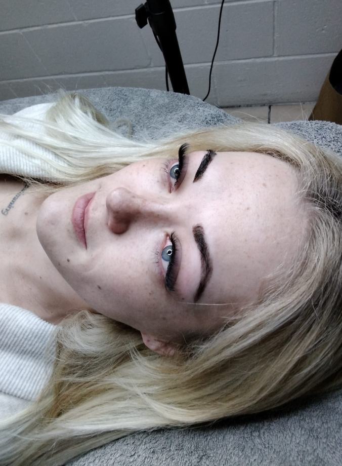 Angles iBrow Beauty Salone - Voucher - Image 4