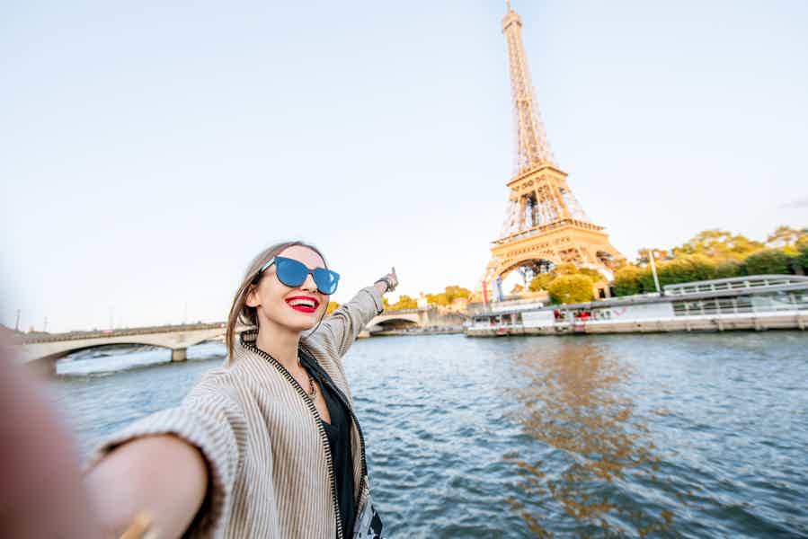 Paris 3-Course Gourmet Dinner and Sightseeing Seine River Cruise - photo 1