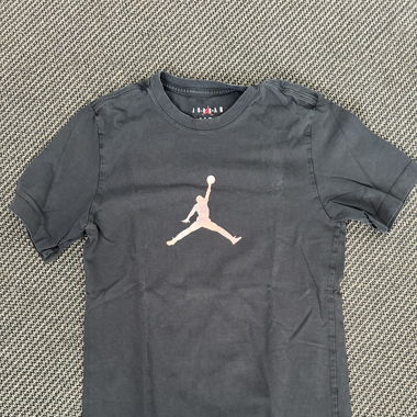 Jordan shirt