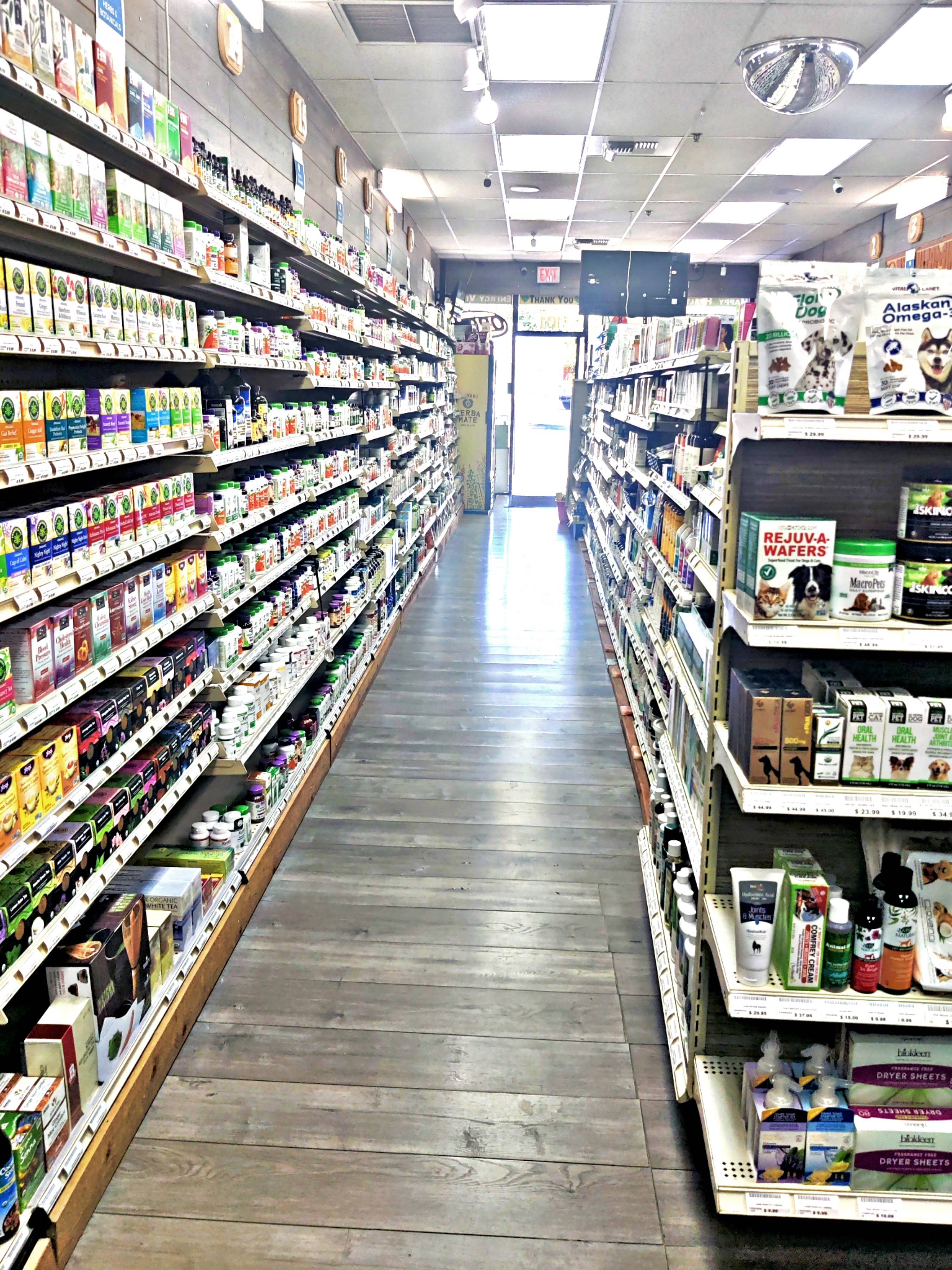 Buellton Store interior photo