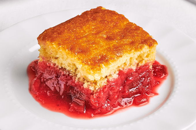 Pouding fraises et rhubarbe