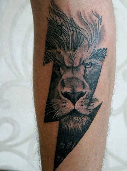 Tatouage Lion Eclair