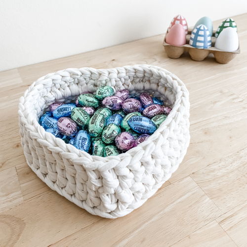 Happy Heart Basket Crochet Pattern