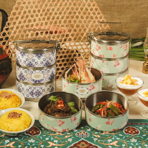 Peranakan Bibik Set