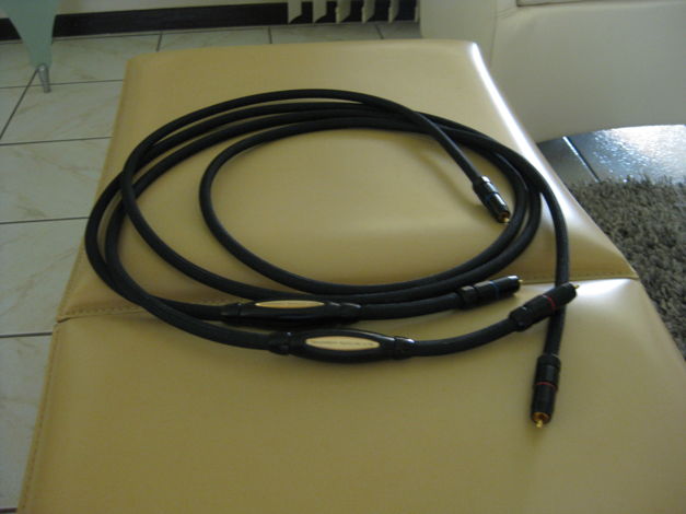 Ultra Interconnect cable