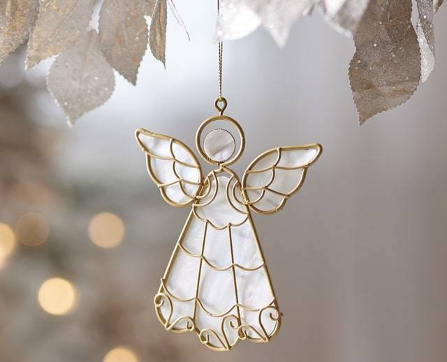 Raz Imports Wooden Sleigh With Winter Natural Arrangement and Pinecone Christmas Home Decor