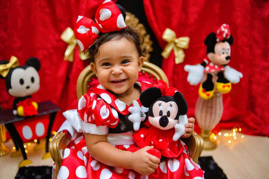 Disneyland Paris Ticket + Free Guide Book - photo 1