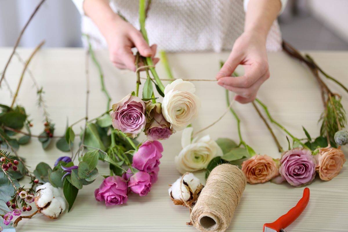 compostable twine for gardeners and packaging