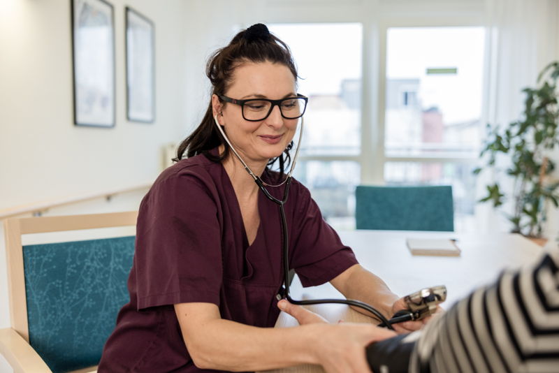 Pflegefachkraft -  ambulante Intensivpflege