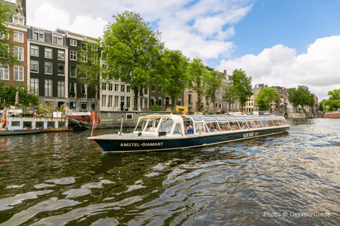 Canal Boat Tour with Audio Guide for All Ages
