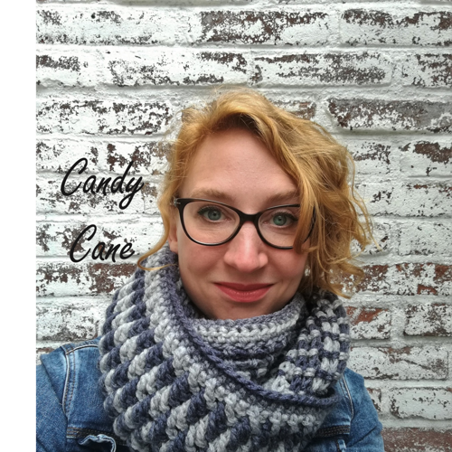 Candy Cane Infinity Scarf