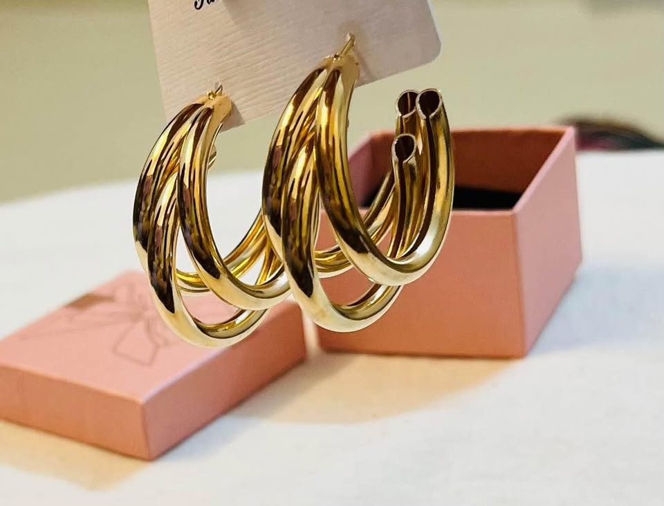 10 - Gold Hoop Earrings