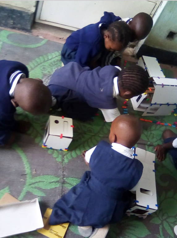 boys building with 3duxdeesign