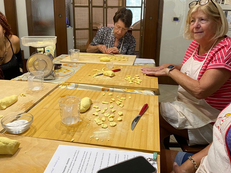 Cours de cuisine Brindisi: Cours de cuisine avec les recettes de grand-mère