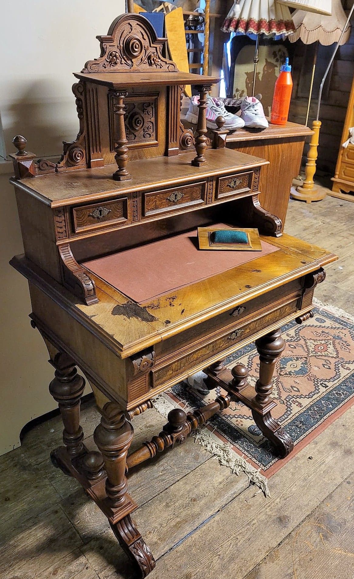 Gallery image