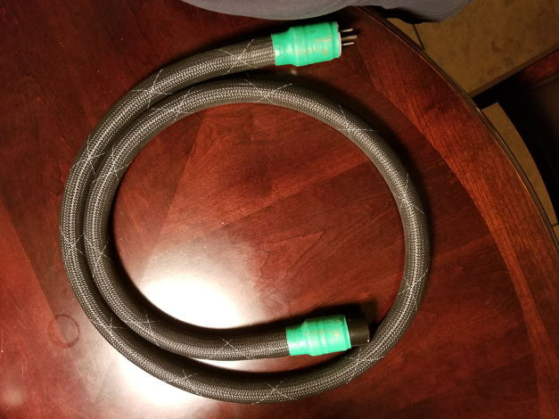 Shunyata Python 2 Meter A.C. Power Cord Twist Lock