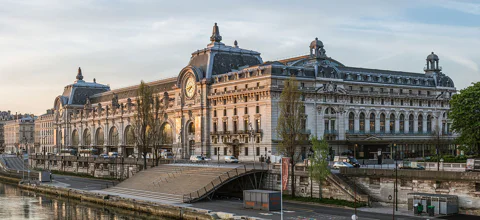Louvre and Musée d'Orsay with Reserved Entry Ticket