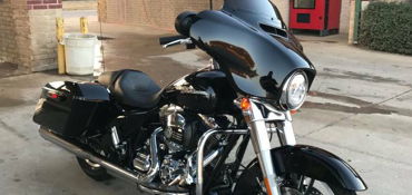 2016 HARLEY-DAVIDSON TOURING STREET GLIDE (HARD CANDY) motorcycle for rent near Wylie, TX
