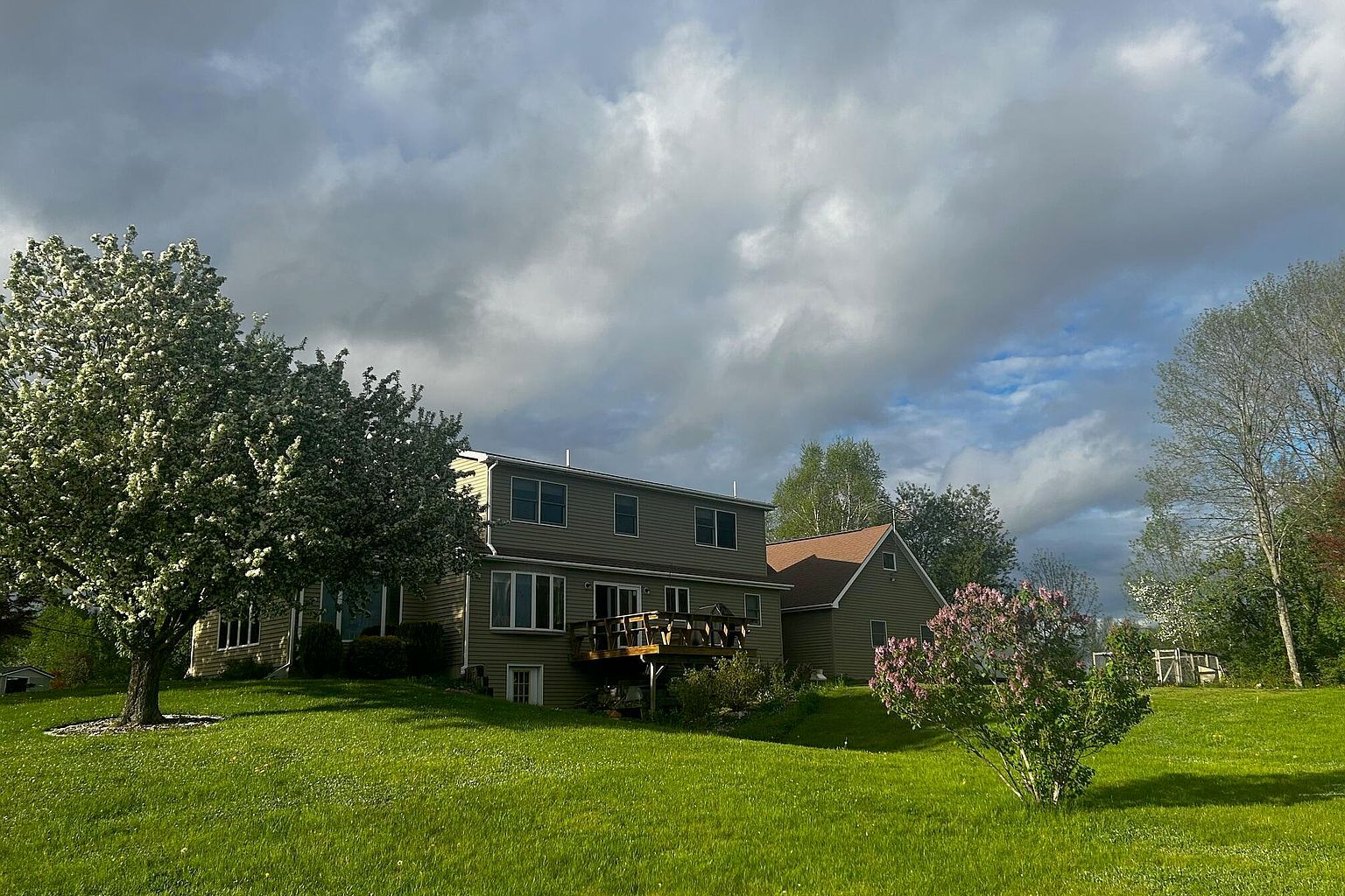 Slideshow image
