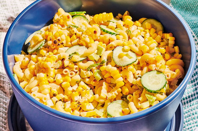 Salade de macaronis crémeuse au maïs grillé