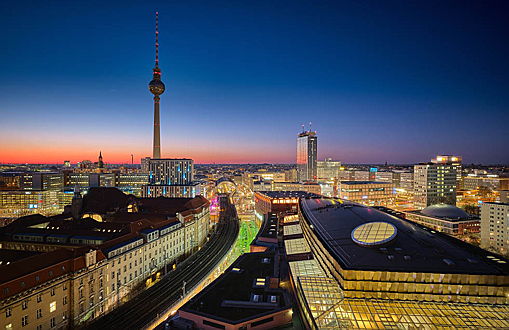  Berlin
- Beispielloses Panorama