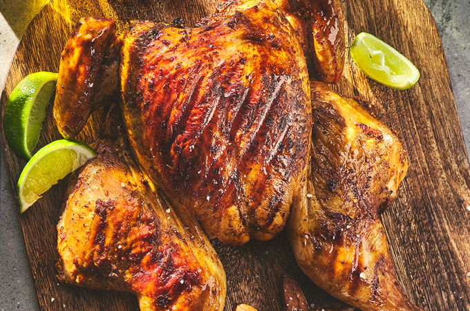 Poulet grillé péruvien (<i>pollo a la brasa</i>)