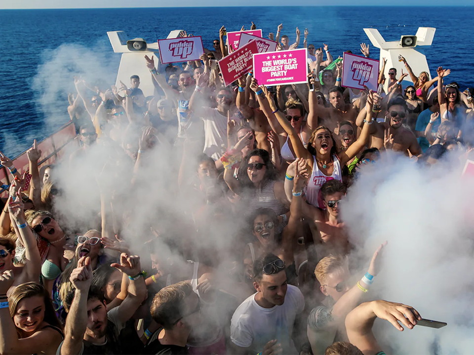 barco Pukka Up
