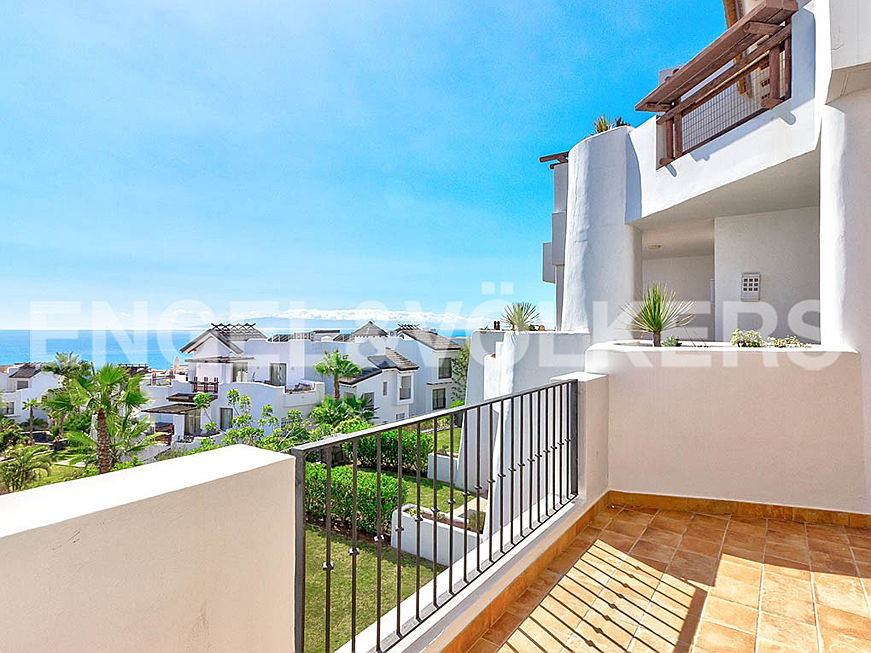  Коста Адехе
- Property for sale in Tenerife: Apartament for sale in Abama Resort, Tenerife South