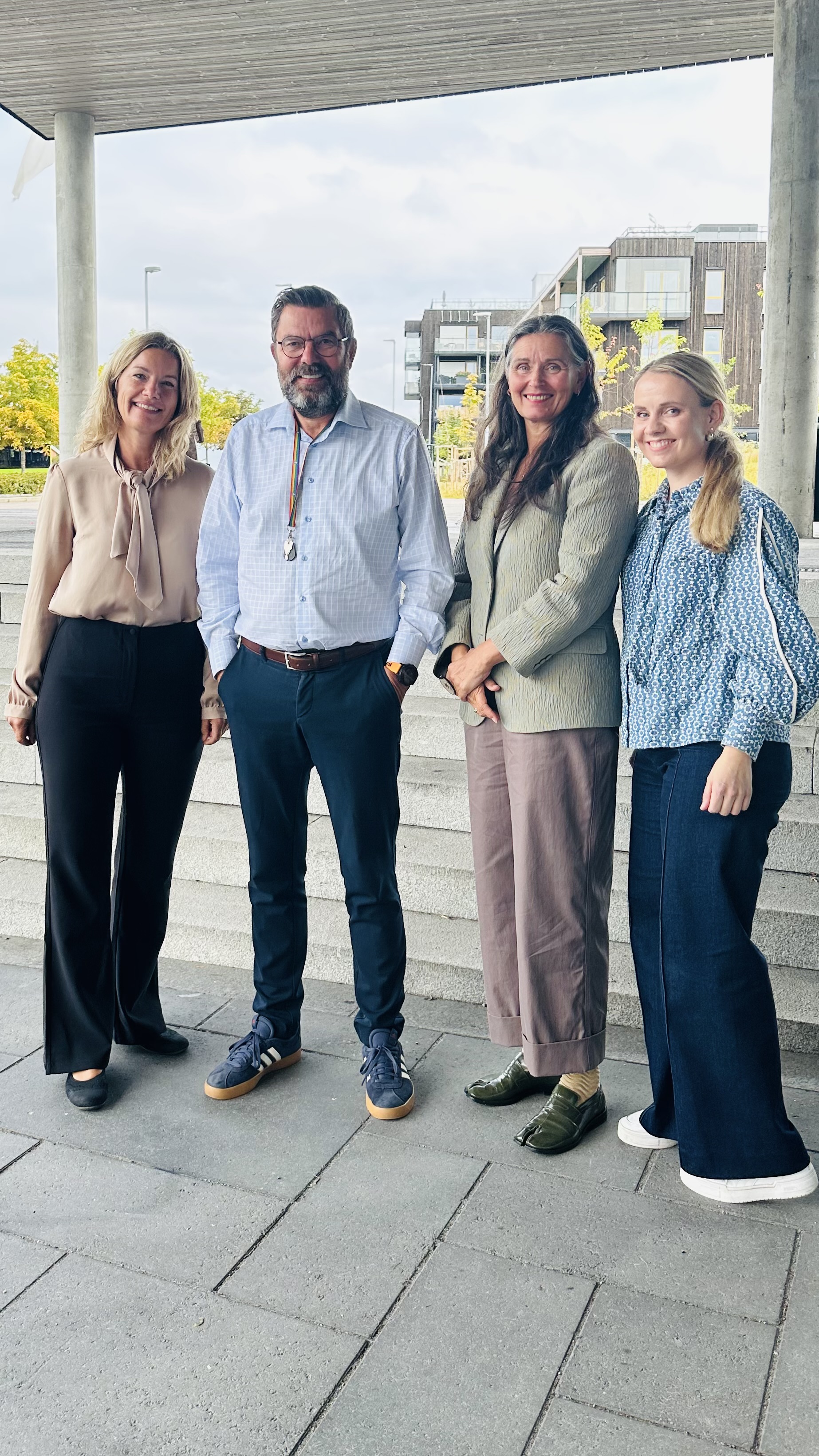 Ordfører Catrhrine Kjenner Forsland, Kommunedirektør Hogne Eidissen, Mette Kalager (UiO),Lise M. Helsingen (UiO)