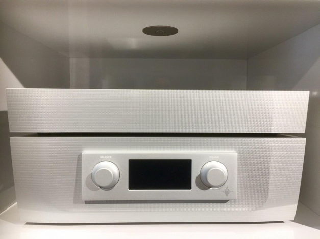 Constellation Audio Virgo 3 220-240v ex demo