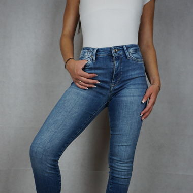 Jeans (NEU, mehrere grössen erhältlich)